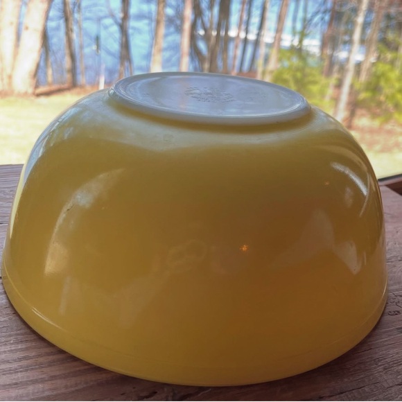 Vintage Pyrex - Picture 2 of 4